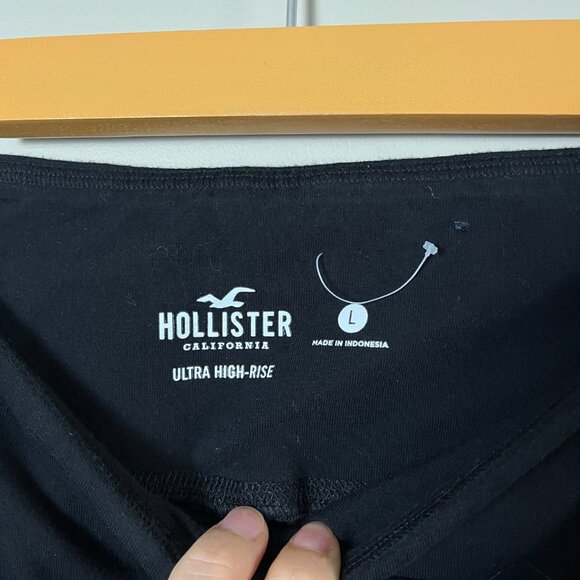 Hollister Ultra High-Rise Black Flare Leggings Size L - Picture 5 of 5